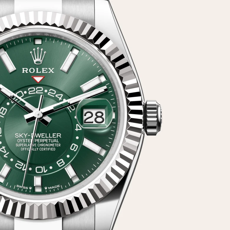Rolex Sky-Dweller 42 mm Oystersteel and white gold - GASSER